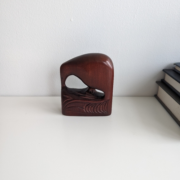 Wooden New Zealand Kiwi bird figurine - Picture 2 of 11